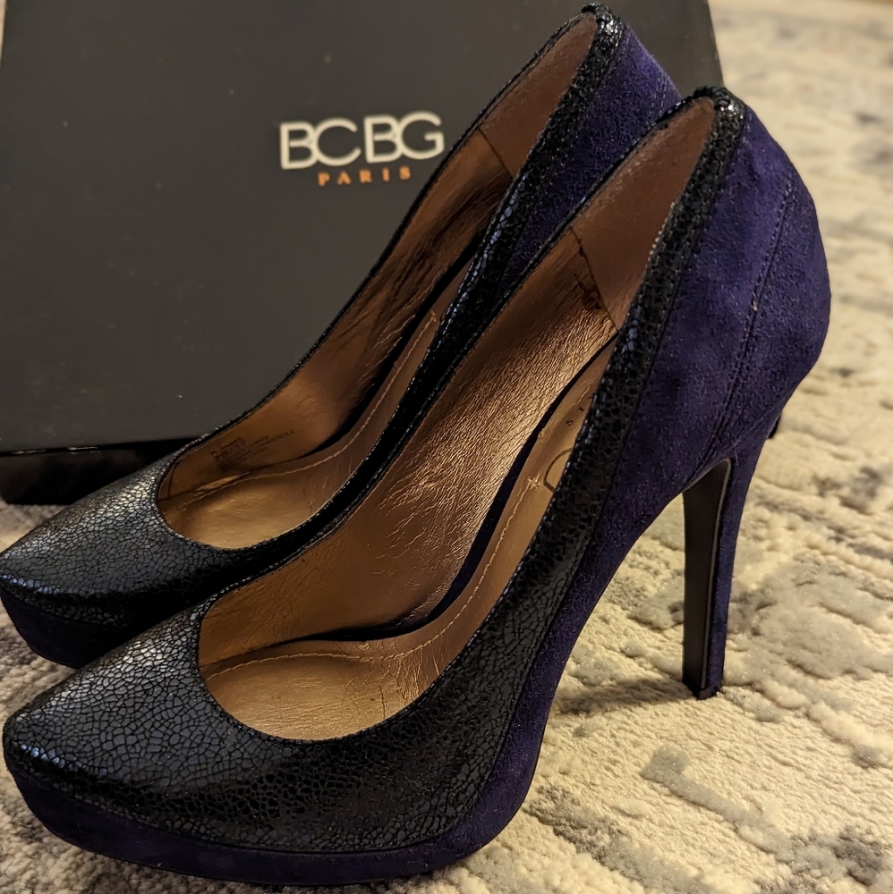 BCBG Paris "Pamee" blue suede heel